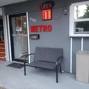 Metro Victoria