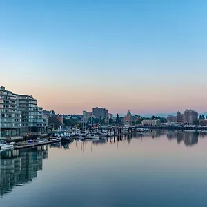 3* Hotel Regent Waterfront &