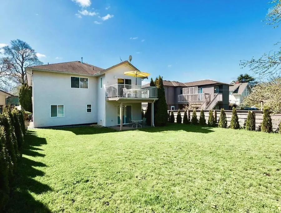 Apartmán Monthly Furnished Bright Beautiful 3Bedroom Suite Victoria Kanada